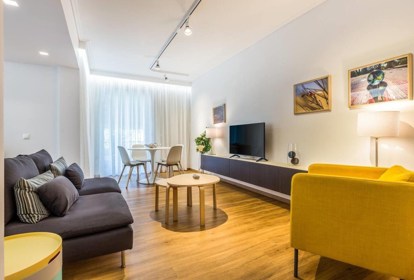Apartment Elegance *